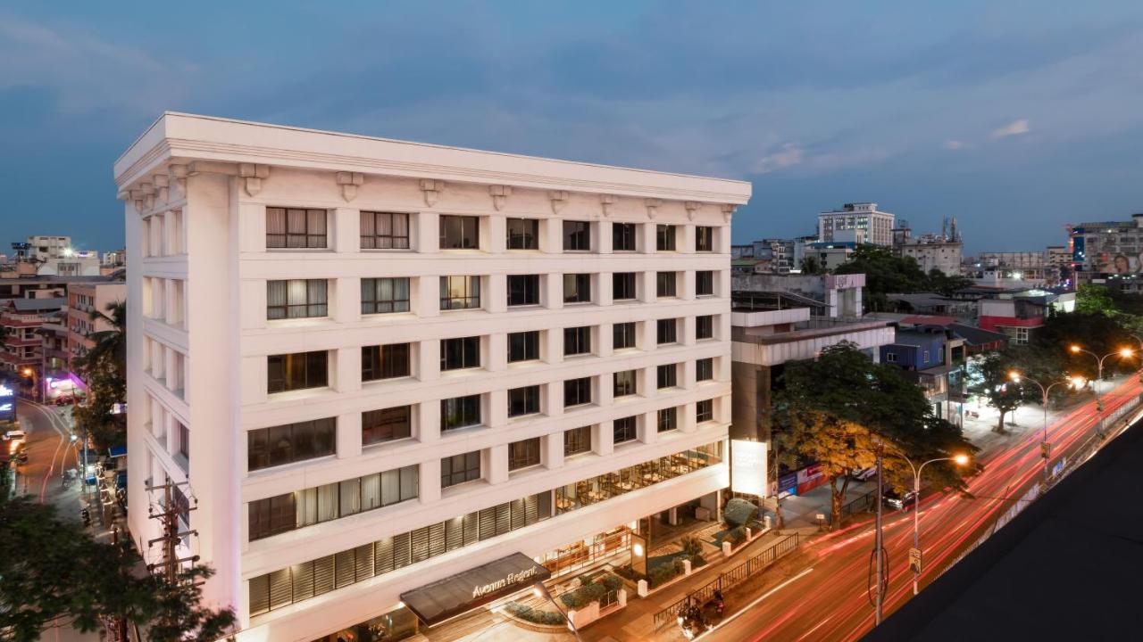 The Avenue Regent Hotel Kochi Luaran gambar